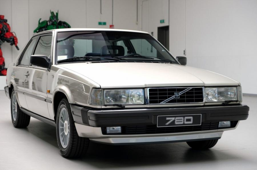  Volvo 780 Coupe 1985 года  (фото 39 из 62)